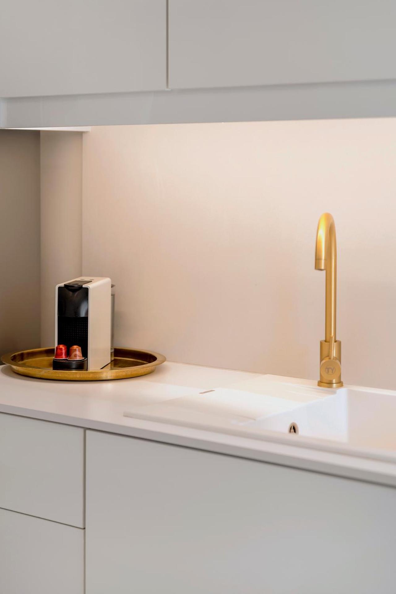 Boutique3436 Luxury Apartment Ateny Zewnętrze zdjęcie