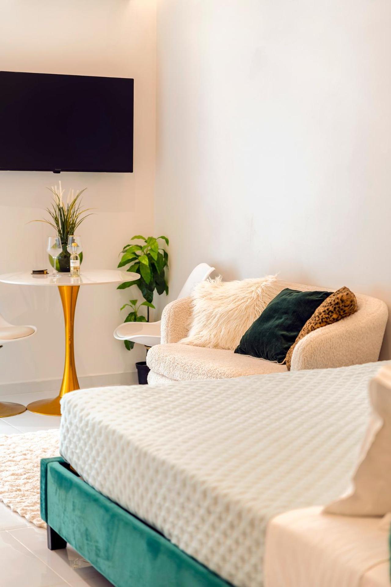 Boutique3436 Luxury Apartment Ateny Zewnętrze zdjęcie